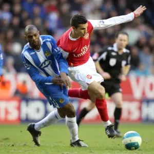 Van Persie vs. Boyce: A Battle of Defenses - Arsenal vs. Wigan, 08-09 Premier League: 0-0 Stalemate at JJB Stadium Van Persie vs. Boyce: A Battle of Defenses - Arsenal vs. Wigan, 08-09 Premier League: 0-0 Stalemate at JJB Stadium
