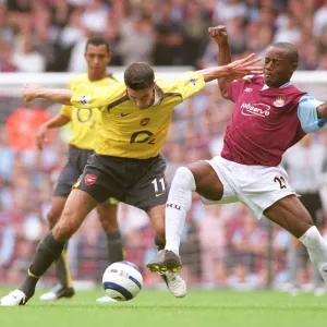 Van Persie vs. Reo-Coker: The Scoreless Battle at Upton Park, 2005