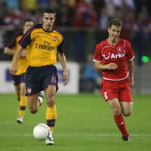 Van Persie's Double Strike: Arsenal's 2-0 Victory Over FC Twente (2008) Van Persie's Double Strike: Arsenal's 2-0 Victory Over FC Twente (2008)