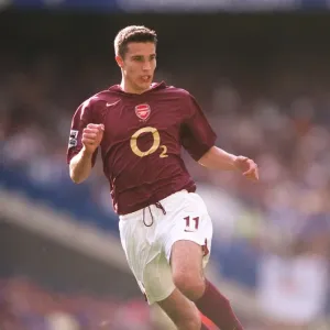 Van Persie's Glory: Arsenal's 1-0 Victory Over Chelsea at Stamford Bridge (2005) Van Persie's Glory: Arsenal's 1-0 Victory Over Chelsea at Stamford Bridge (2005)
