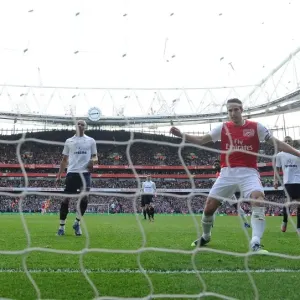 Van Persie's Third: Rosicky's Strike Against Tottenham (2011-12)