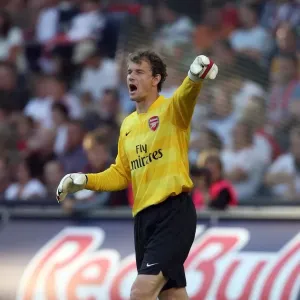Victorious Vintage: Jens Lehmann's Shut-Out in Arsenal's 2007 Pre-Season Win Against Salzburg