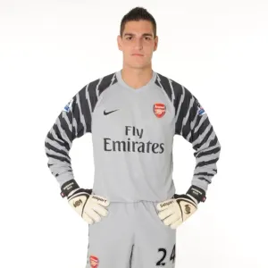 Vito Mannone (Arsenal). Arsenal 1st Team Photocall and Membersday. Emirates Stadium
