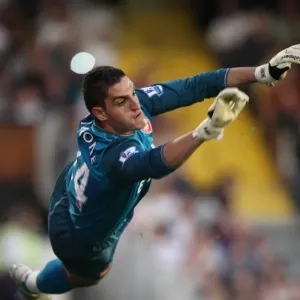 Vito Mannone's Shutout: Arsenal's 1-0 Win at Fulham, September 2009 Vito Mannone's Shutout: Arsenal's 1-0 Win at Fulham, September 2009