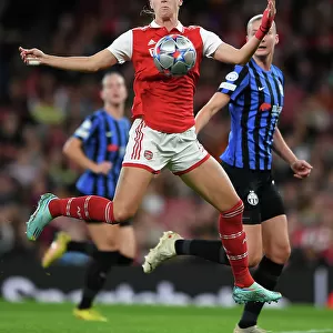 Vivianne Miedema in Action: Arsenal Women vs FC Zurich, UEFA Women's Champions League at Emirates Stadium