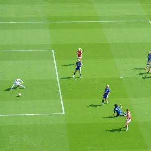 Vivianne Miedema Scores First Goal for Arsenal Women in 2021-22 FA WSL Clash Against Chelsea