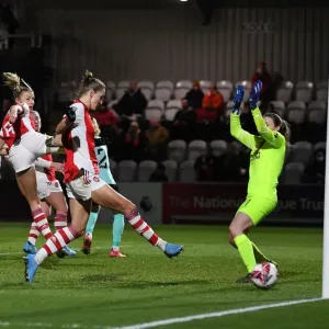 Vivianne Miedema Scores Opening Goal: Arsenal Women vs Brighton Hove Albion in FA WSL Clash