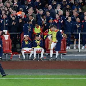 Wenger Under Pressure: Arsenal vs Manchester City Showdown (December 2015) Wenger Under Pressure: Arsenal vs Manchester City Showdown (December 2015)