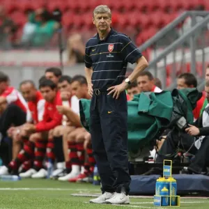 Wenger vs Seville: The Amsterdam Tournament Showdown - Arsenal's 1:1 Battle, 2008 Wenger vs Seville: The Amsterdam Tournament Showdown - Arsenal's 1:1 Battle, 2008