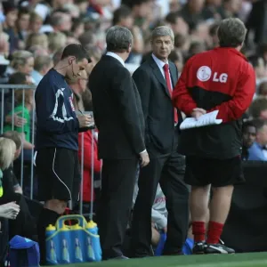 Wenger's Win: Arsenal Triumphs 1-0 Over Hodgson's Fulham Wenger's Win: Arsenal Triumphs 1-0 Over Hodgson's Fulham