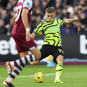 West Ham United v Arsenal FC - Premier League