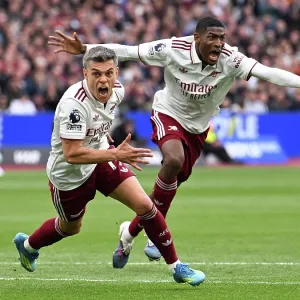 West Ham United v Arsenal - Premier League West Ham United v Arsenal - Premier League