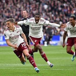 West Ham United v Arsenal - Premier League West Ham United v Arsenal - Premier League