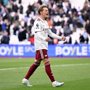 West Ham United v Arsenal - Premier League West Ham United v Arsenal - Premier League