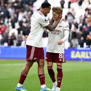 West Ham United v Arsenal - Premier League West Ham United v Arsenal - Premier League