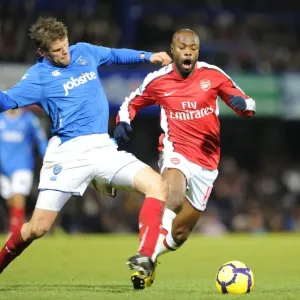 William Gallas (Arsenal) Hermann Hreidarsson (Portsmouth). Portsmouth 1: 4 Arsenal