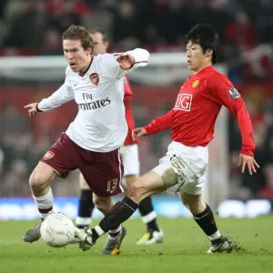 William Gallas (Arsenal) Ji-Sung Park (Man Utd) William Gallas (Arsenal) Ji-Sung Park (Man Utd)