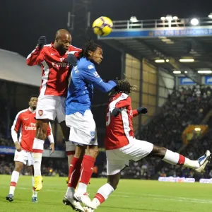 William Gallas and Bacary Sagna (Arsenal) Frederic Piquionne (Portsmouth)