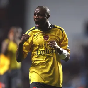 William Gallas celebrates the Arsenal victory after the match William Gallas celebrates the Arsenal victory after the match
