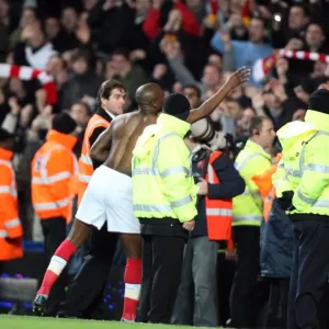 William Gallas: Celebrating Arsenal's Victory Over Chelsea with a Shirt Throw