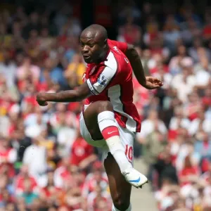 William Gallas Scores the Winner: Arsenal 1-0 West Bromwich Albion, FA Premier League, 2008 William Gallas Scores the Winner: Arsenal 1-0 West Bromwich Albion, FA Premier League, 2008