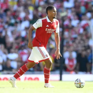 William Saliba: Arsenal's Defensive Star Shines in Premier League Debut vs Leicester City William Saliba: Arsenal's Defensive Star Shines in Premier League Debut vs Leicester City