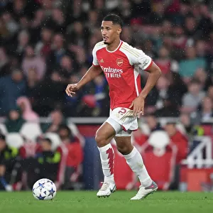 William Saliba Shines: Arsenal's Victory Over PSV Eindhoven in the Champions League (2023-24)