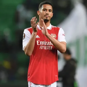 William Saliba's Emotional Reaction: Arsenal's Europa League Battle with Sporting CP in Lisbon