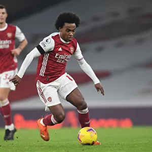 Willian's Brilliant Performance at Empty Emirates: Arsenal vs. Wolverhampton Wanderers Amidst COVID-19 Restrictions