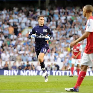 Wojciech Szczesny (Arsenal). Tottenham Hotspur 2: 1 Arsenal. Barclays Premier League Wojciech Szczesny (Arsenal). Tottenham Hotspur 2: 1 Arsenal. Barclays Premier League