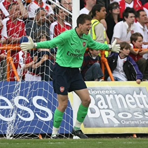 Wojciech Szczesny's Debut: Arsenal Overpower Barnet 2-1 in Pre-Season Friendly