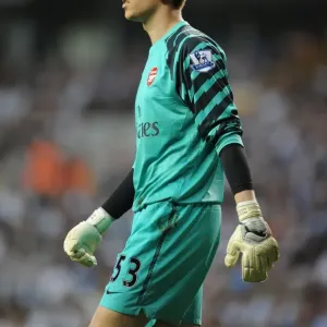 Wojciech Szczesny's Dramatic Performance: Arsenal Holds Tottenham Hotspur in a Thrilling 3-3 Barclays Premier League Draw