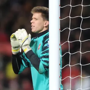 Wojciech Szczesny's Heroic Performance: Arsenal's 1-0 Victory at Old Trafford (Manchester United vs. Arsenal, 2010-11) Wojciech Szczesny's Heroic Performance: Arsenal's 1-0 Victory at Old Trafford (Manchester United vs. Arsenal, 2010-11)