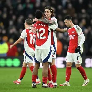 Wolverhampton Wanderers FC v Arsenal FC - Premier League