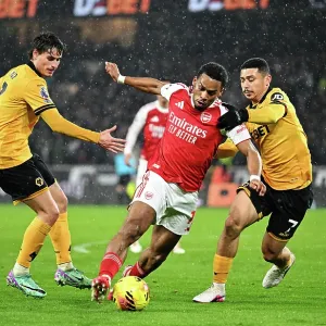 Wolverhampton Wanderers v Arsenal - Premier League