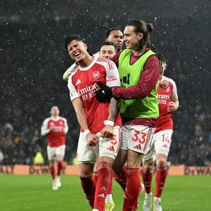 Wolverhampton Wanderers v Arsenal - Premier League