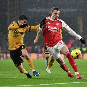 Wolverhampton Wanderers v Arsenal - Premier League
