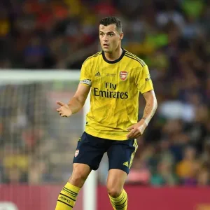 Xhaka in Action: FC Barcelona vs. Arsenal Pre-Season Clash, 2019