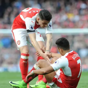 Xhaka Consoles Teammate Sanchez Amidst Arsenal-Manchester City Rivalry Xhaka Consoles Teammate Sanchez Amidst Arsenal-Manchester City Rivalry