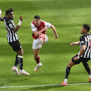 Xhaka Fends Off Newcastle Threats: Arsenal vs. Newcastle United, Premier League 2021 (Behind Closed Doors)