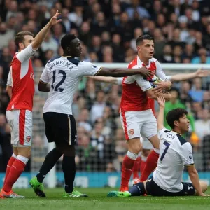Xhaka Holds Off Son and Wanyama in Intense Tottenham-Arsenal Clash Xhaka Holds Off Son and Wanyama in Intense Tottenham-Arsenal Clash