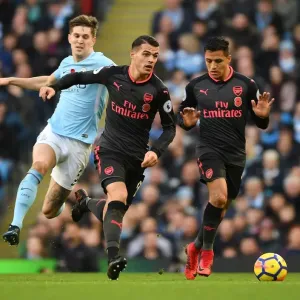 Xhaka Outmaneuvers Stones: Manchester City vs. Arsenal, Premier League 2017-18 Xhaka Outmaneuvers Stones: Manchester City vs. Arsenal, Premier League 2017-18