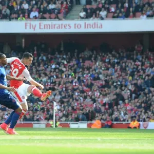 Xhaka Strikes: Dramatic Goal Under Martial Pressure in Arsenal vs Manchester United Clash (2016-17) Xhaka Strikes: Dramatic Goal Under Martial Pressure in Arsenal vs Manchester United Clash (2016-17)
