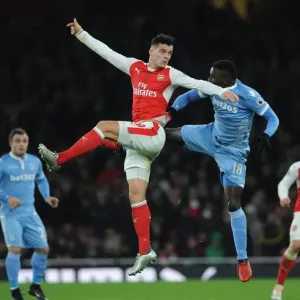 Xhaka vs Diouf: Heading Battle at Emirates Stadium - Arsenal vs Stoke City, Premier League 2016-17