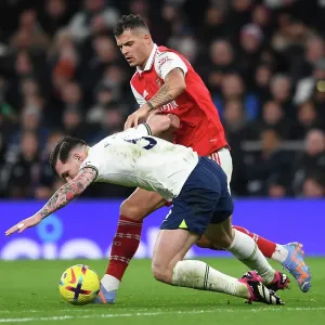 Xhaka vs. Hojbjerg: Intense Rivalry in the Premier League Clash between Tottenham and Arsenal Xhaka vs. Hojbjerg: Intense Rivalry in the Premier League Clash between Tottenham and Arsenal
