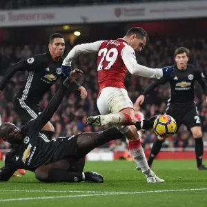 Xhaka vs Lukaku: Intense Shootout at Arsenal vs Manchester United (2017-18) Xhaka vs Lukaku: Intense Shootout at Arsenal vs Manchester United (2017-18)