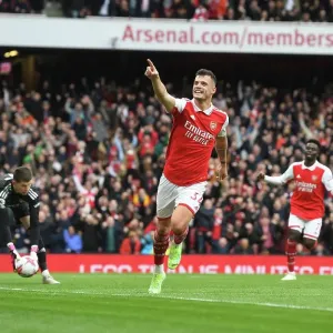 Xhaka's Stunner: Arsenal's Dramatic 4-Goal Comeback Against Leeds United (2022-23) Xhaka's Stunner: Arsenal's Dramatic 4-Goal Comeback Against Leeds United (2022-23)