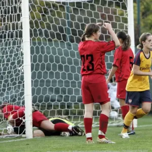 Yvonne Tracey celebrates scoring a goal for Arsenal Yvonne Tracey celebrates scoring a goal for Arsenal