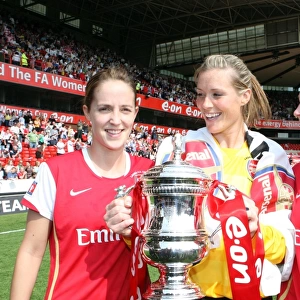 Yvonne Tracy, Emma Byrne and Ciara Grant (Arsenal) with the FA Cup Trophy