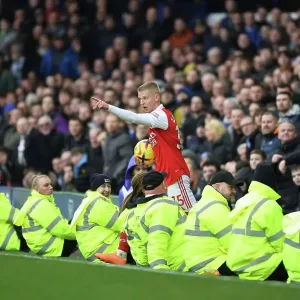 Zinchenko in Action: Arsenal vs. Everton, Premier League 2022-23